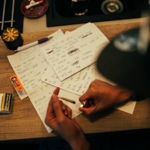 default playlist img