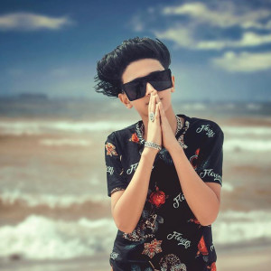 ดาวน์โหลดและฟังเพลง Ana Qalby Te3eb Menkom พร้อมเนื้อเพลงจาก Samer Elmedany