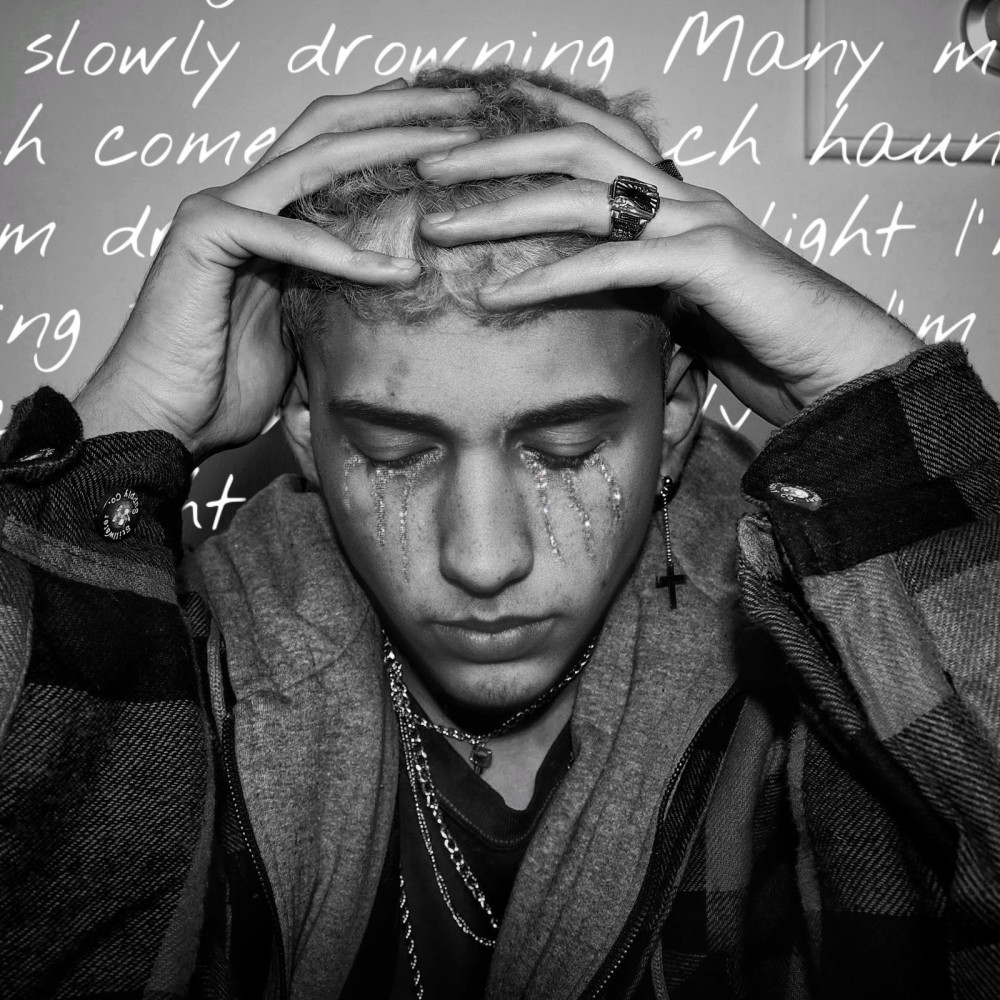 Slowly Drowning