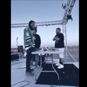 default playlist img