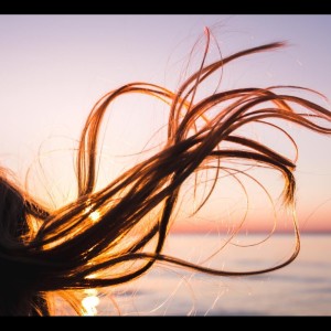 ดาวน์โหลดและฟังเพลง Warm Inside พร้อมเนื้อเพลงจาก Yoga Music