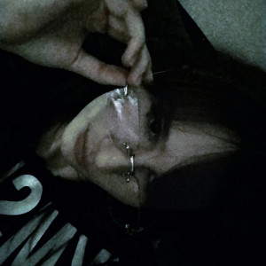 ดาวน์โหลดและฟังเพลง waste พร้อมเนื้อเพลงจาก nohøpless