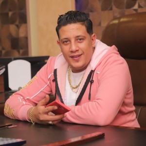 Listen to Howa Enty Leeh B3teny song with lyrics from Hamo Bika