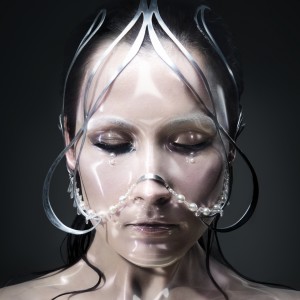 Listen to Reach :Dione song with lyrics from Delhia de France