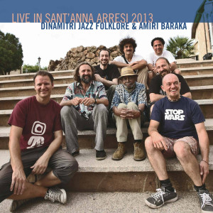 收聽Dinamitri Jazz Folklore的Akendengue (Live)歌詞歌曲