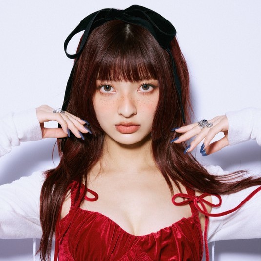 甲田まひる