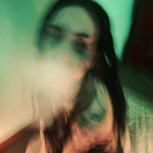 收聽LiL BO WEEP的HOLLOWS OF SORROWS歌詞歌曲