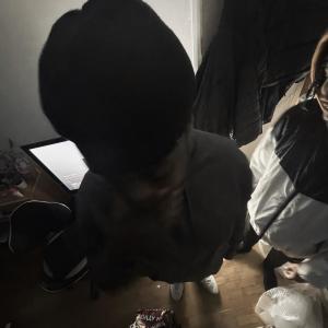 收聽Venti的Dos (Explicit)歌詞歌曲