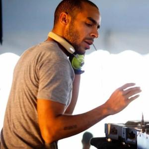 收聽Labo Klandestino的BLEDHI SOUL歌詞歌曲