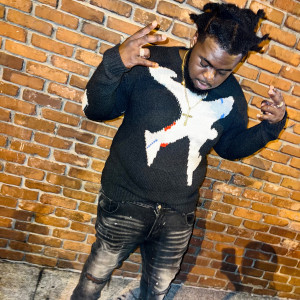 Listen to Build a Bear (Explicit) song with lyrics from Fatboii Escobar