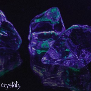 收聽Isolate.exe的Crystals (Explicit)歌詞歌曲