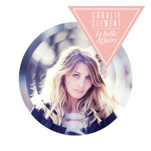 ดาวน์โหลดและฟังเพลง A la longue พร้อมเนื้อเพลงจาก Coralie Clement