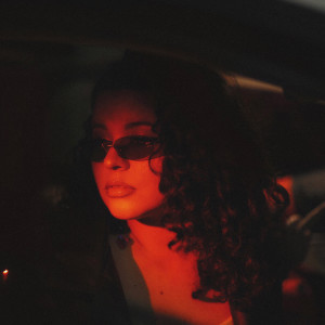 ดาวน์โหลดและฟังเพลง Dlblq พร้อมเนื้อเพลงจาก Del Bloque