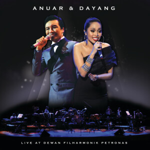 ดาวน์โหลดและฟังเพลง Hakikat Cinta / Keabadian Cinta (Live) พร้อมเนื้อเพลงจาก Anuar Zain
