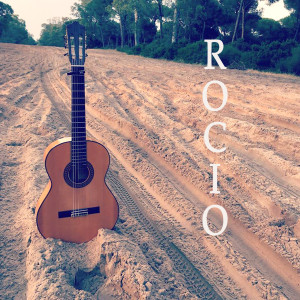 Dengarkan lagu Rocío nyanyian Raya dengan lirik