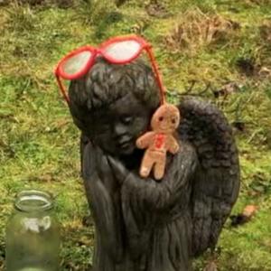 ดาวน์โหลดและฟังเพลง Something Like Trainspotting (feat. Kam) (Explicit) พร้อมเนื้อเพลงจาก kaījīnkim