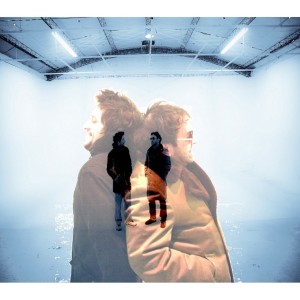Listen to El Duelo song with lyrics from Barry