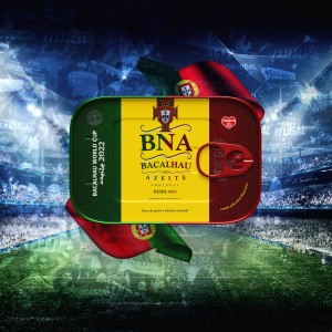 ดาวน์โหลดและฟังเพลง Golo (Hino de Apoio à Seleção Nacional) พร้อมเนื้อเพลงจาก BACALHAU NO AZEITE