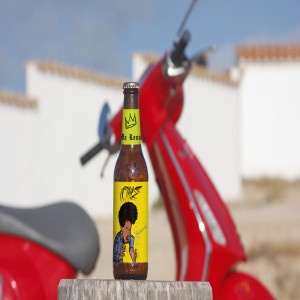 Dengarkan No-vaccine lagu dari Nuthen Nyce dengan lirik