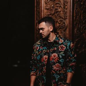 收聽Korab Shaqiri的Shqiptarja e Stambollit歌詞歌曲