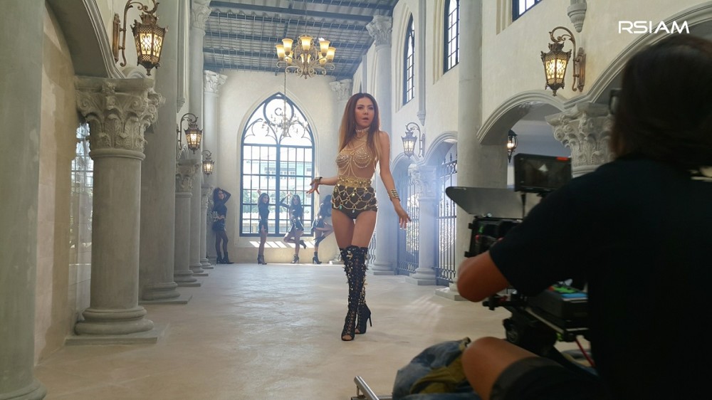 default column 1205x682 img