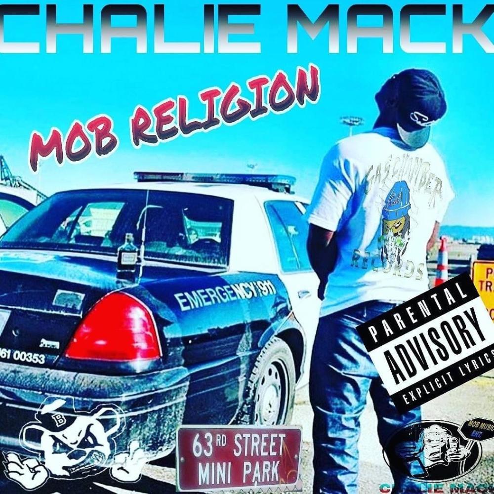 LOOKING AT (feat. Mr. Network) (Explicit) (feat. Mr. Network|Explicit)
