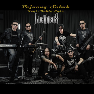 Listen to Pejuang Subuh song with lyrics from Lochness
