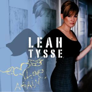 ดาวน์โหลดและฟังเพลง Tender Rain พร้อมเนื้อเพลงจาก Leah Tysse