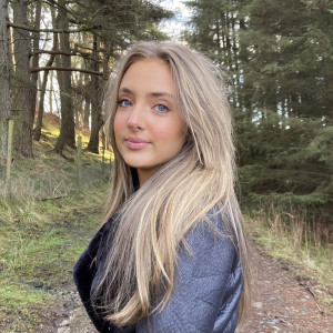 收聽Florence Jack的I Just Wanted to Call歌詞歌曲