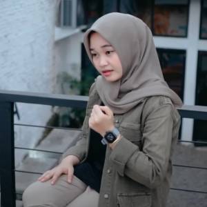 Dengarkan Pungo Bubayang lagu dari Nazila Fonna dengan lirik
