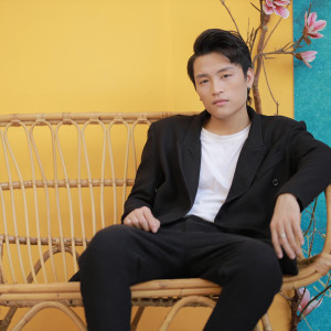 Dengarkan You Are My Crush (Dance Version) lagu dari Phạm Việt Thắng dengan lirik