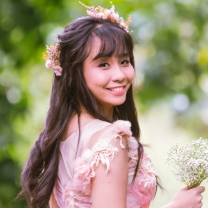 Dengarkan lagu Ingat-Ingat nyanyian Sheron Tan dengan lirik