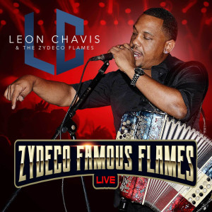 收听Leon Chavis的Holla at Me (Live)歌词歌曲