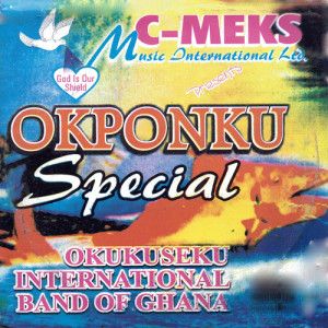 收聽Okukuseku International Band of Ghana的Moma Yenfa Me歌詞歌曲