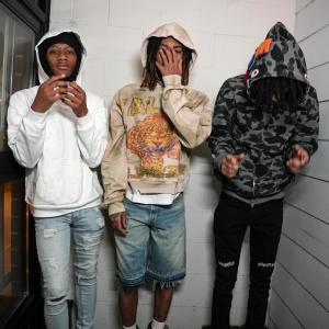 ดาวน์โหลดและฟังเพลง Don't Play (Explicit) พร้อมเนื้อเพลงจาก LilTwin