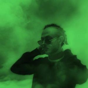 ดาวน์โหลดและฟังเพลง אף פעם (Explicit) พร้อมเนื้อเพลงจาก Vommpire