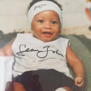 收聽luvdosi的Oops Too Much (Outro)歌詞歌曲