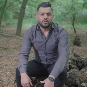 Listen to Loti i nanes song with lyrics from Xheta