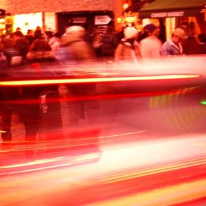 ดาวน์โหลดและฟังเพลง Move พร้อมเนื้อเพลงจาก CLOUDMAN