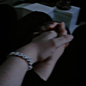 收聽ZREALITY的when u kiss me歌詞歌曲