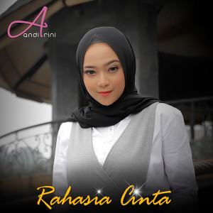 Dengarkan lagu Rahasia Cinta nyanyian Andi Rini dengan lirik