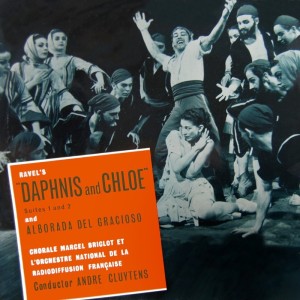 Dengarkan lagu Daphnis Et Chloe: Suite No. 2. Lever Du Jour / Pantomime / Danse Generale nyanyian Orchestre National de la Radiodiffusion Francaise dengan lirik