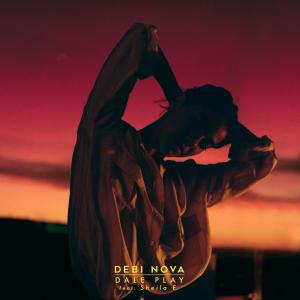 ดาวน์โหลดและฟังเพลง Dale Play พร้อมเนื้อเพลงจาก Debi Nova