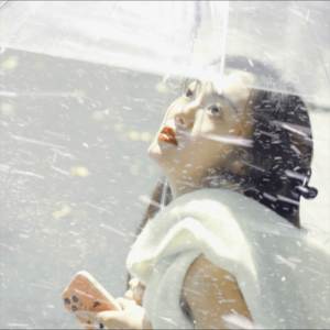 Dengarkan lagu 你会出现在第几集（雨季） (完整版) nyanyian 雪二 dengan lirik