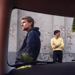 default playlist img