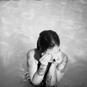 收聽Ami的VEO歌詞歌曲