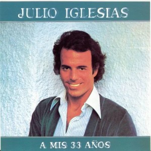 收聽Julio Iglesias的Un Gorrion Sentimental (Domani E Un Giorno In Piu) (Album Version)歌詞歌曲
