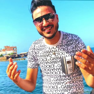 Listen to Hadik Ma song with lyrics from Cheb Khalil