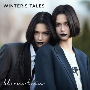 ดาวน์โหลดและฟังเพลง Young Souls (Acoustic) พร้อมเนื้อเพลงจาก Bloom Twins