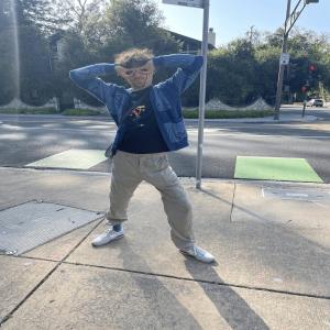 Listen to 3d (Rough) (Explicit) song with lyrics from Lil Dork